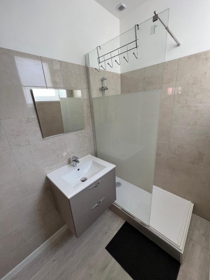 Lourdes : Superbe T2 42M2 Apartment Luaran gambar