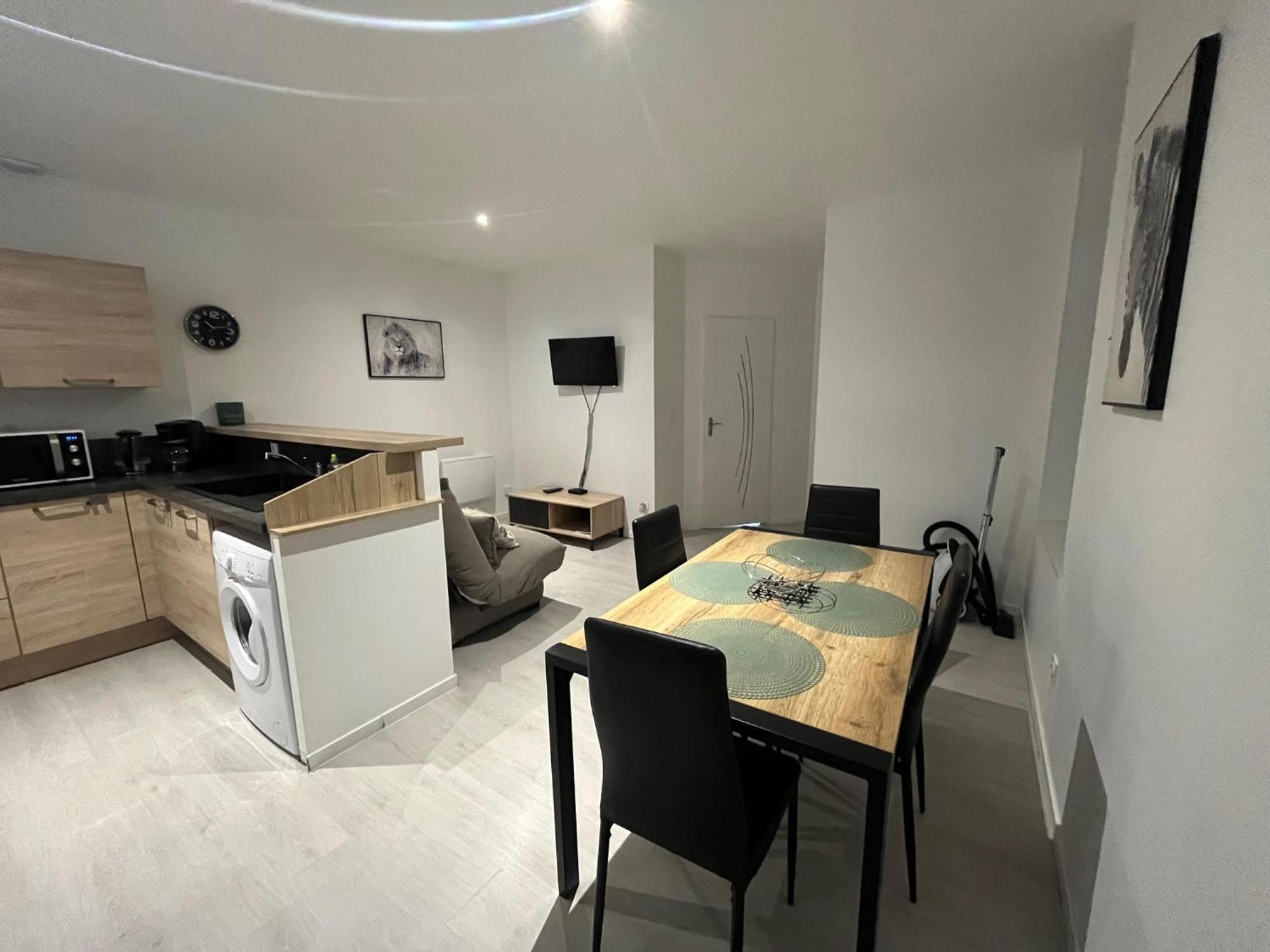 Lourdes : Superbe T2 42M2 Apartment Luaran gambar